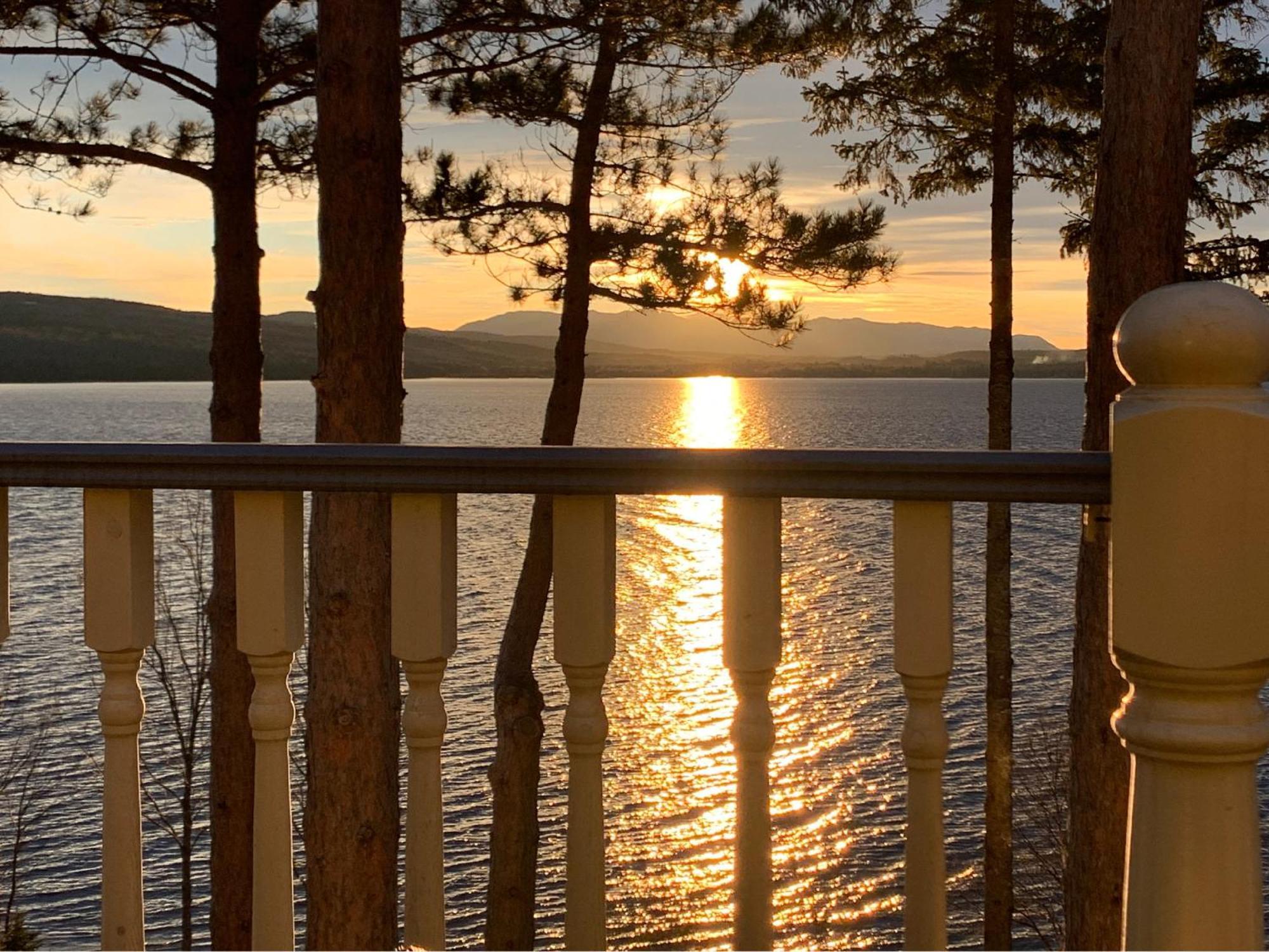 Estello Suites & Spa Lac-Mégantic Rum bild